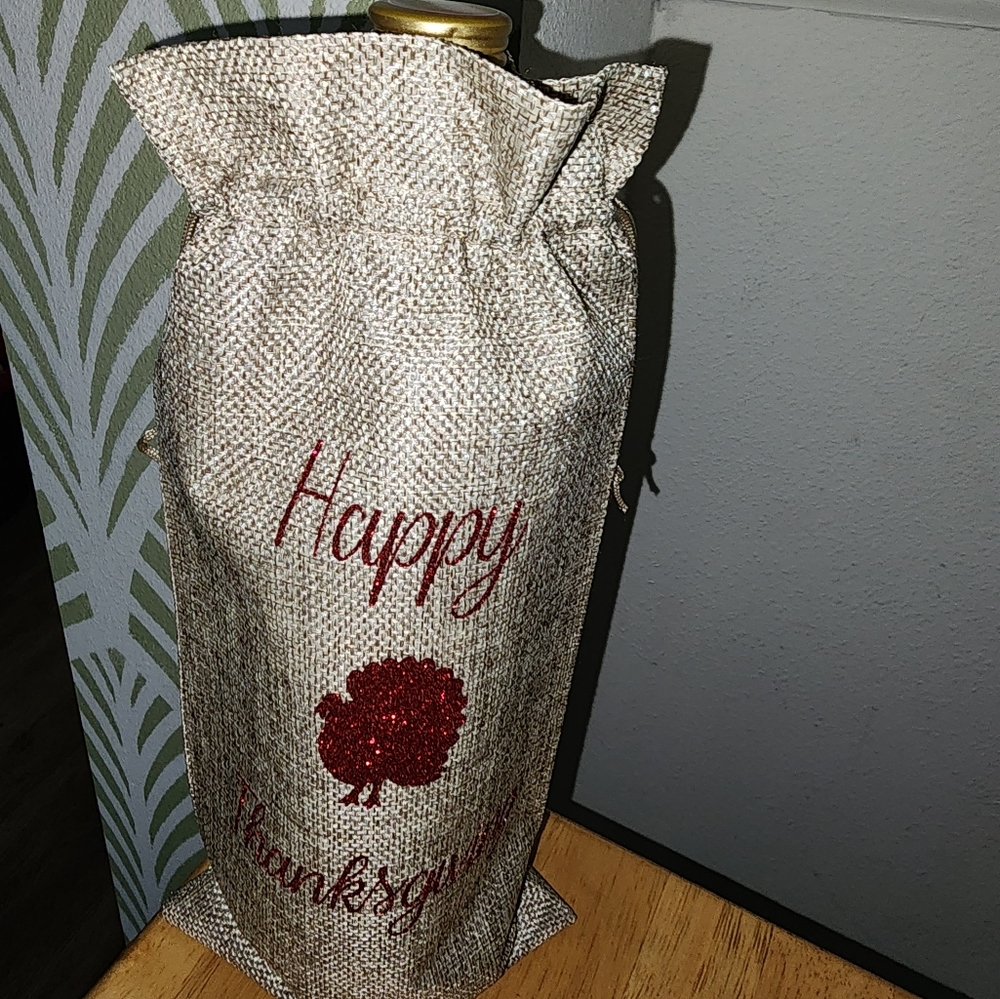 Burlap wine bag. Great for Thanksgiving when you go see friends and family.